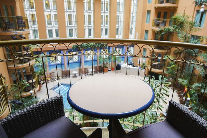Terrace/Patio 126 of 128