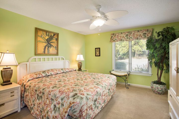 Room 42 of 187