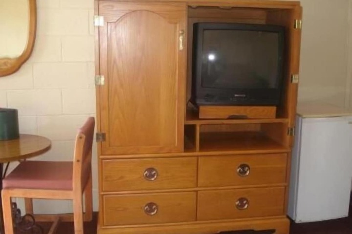 Room 14 of 22