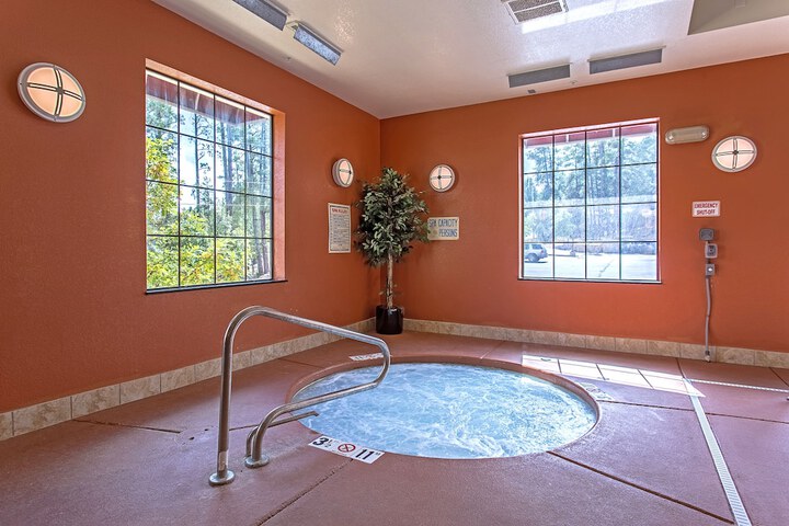 Hotel Ruidoso - Midtown