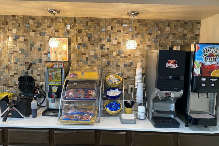 Breakfast/Coffee Service 16 of 16