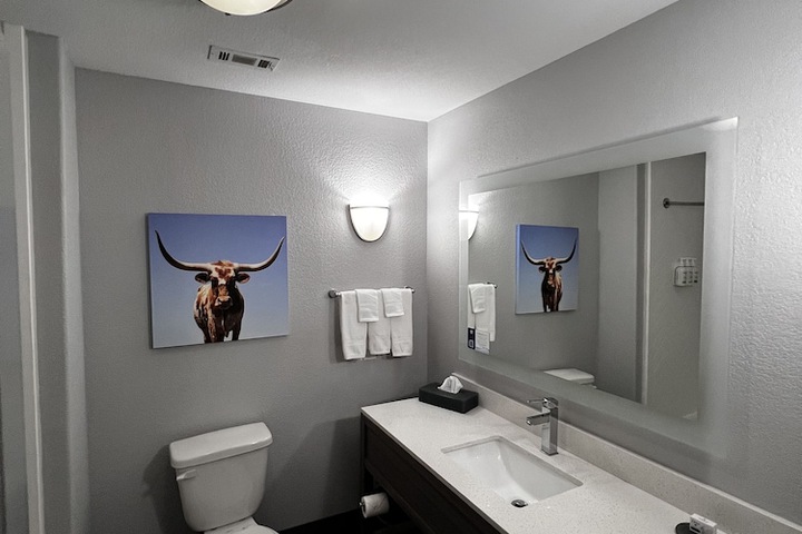 Room 47 of 73