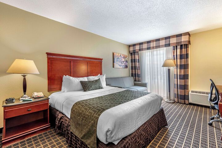 Room 15 of 50