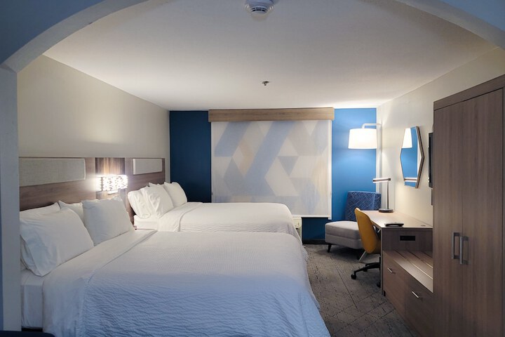 Room 19 of 50