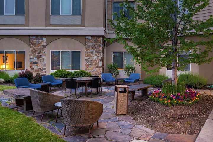 Terrace/Patio 91 of 93