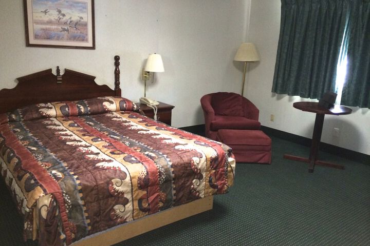Room 25 of 46