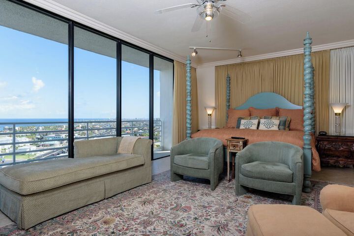 Room 90 of 231