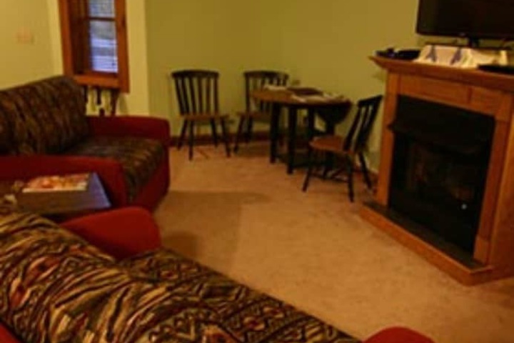 Room 32 of 72