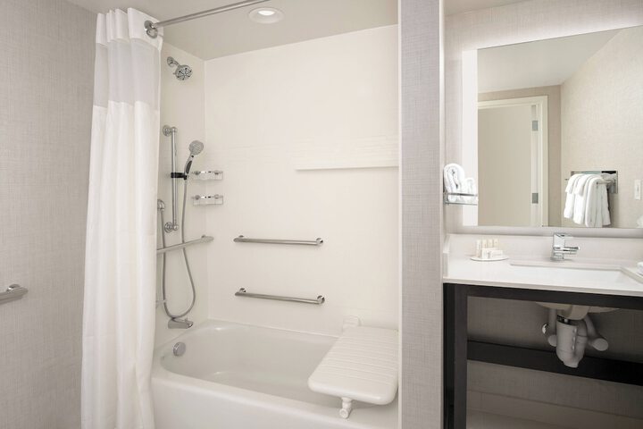 Room 20 of 31
