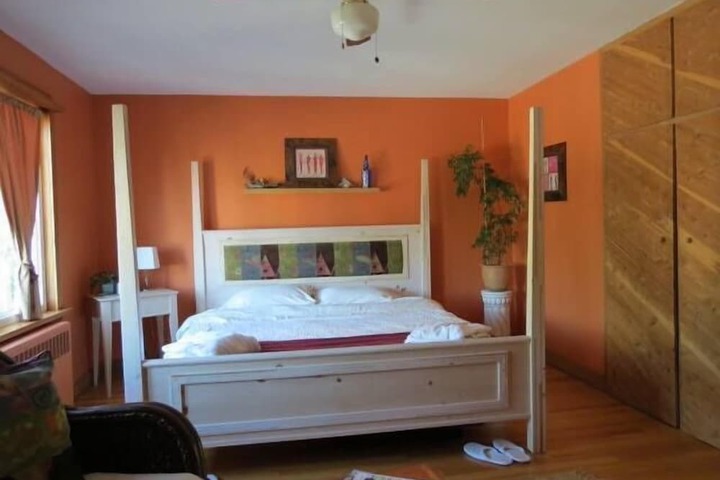 Room 3 of 14