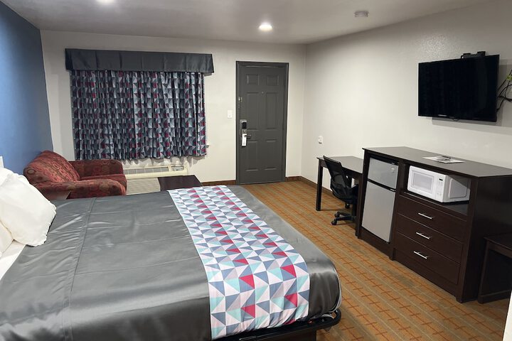 Economy inn