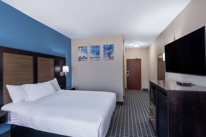 Room 25 of 55