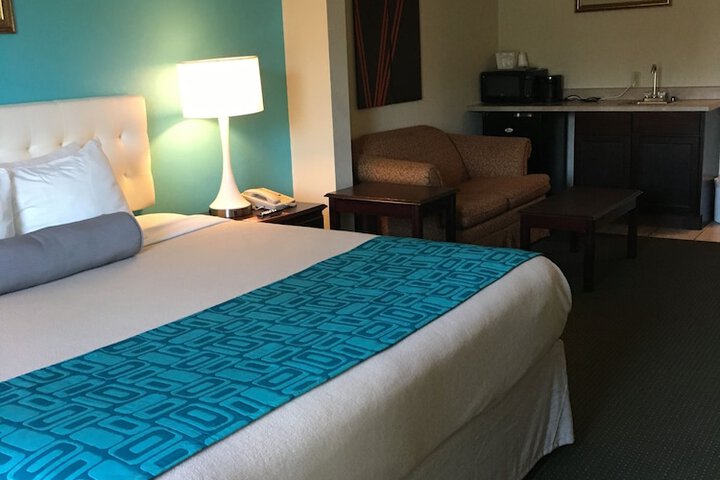 Room 22 of 32