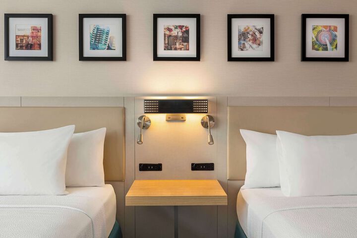 Room 9 of 45