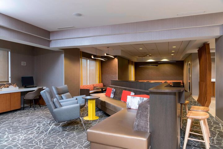 Hotel Interior 11 of 26