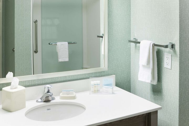 Hampton Inn & Suites Carolina Beach Oceanfront