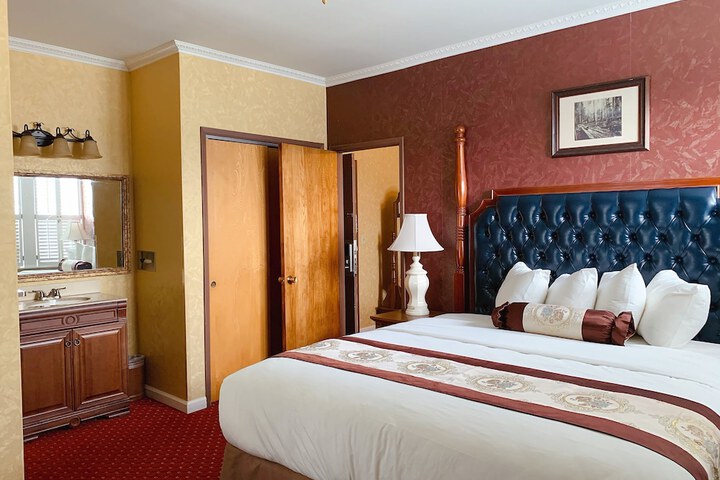 Eureka Inn Trademark Collection by Wyndham