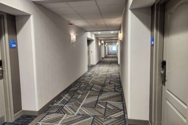 Ballroom/Hall 37 of 38