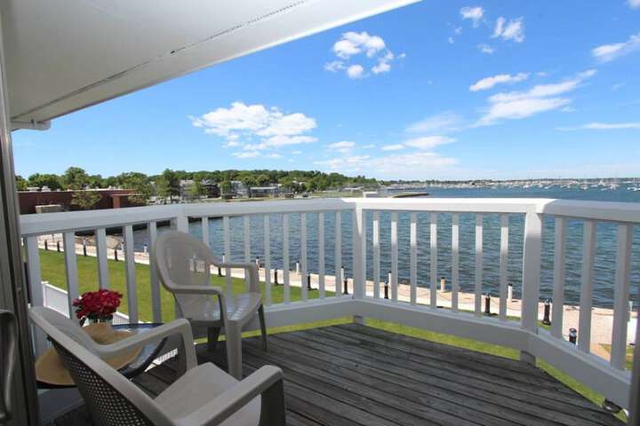 Terrace/Patio 21 of 27