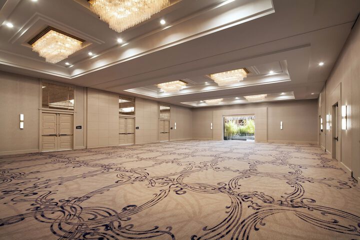 Avenue of the Arts Costa Mesa a Tribute Portfolio Hotel