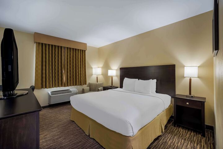 Room 21 of 25