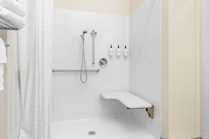 Cobblestone Hotel & Suites - Lynden