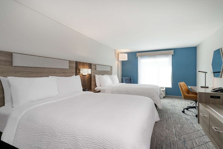 Room 5 of 23