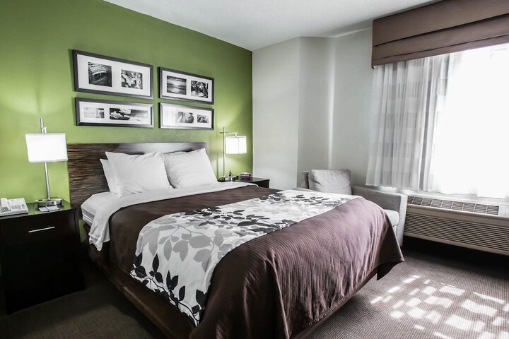 Room 29 of 45