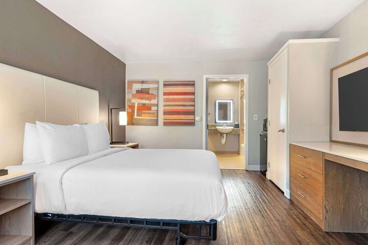 Room 20 of 51