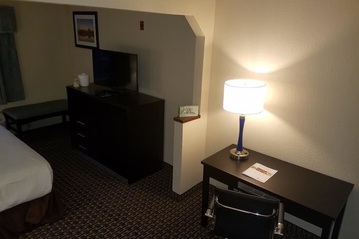 Room 12 of 49