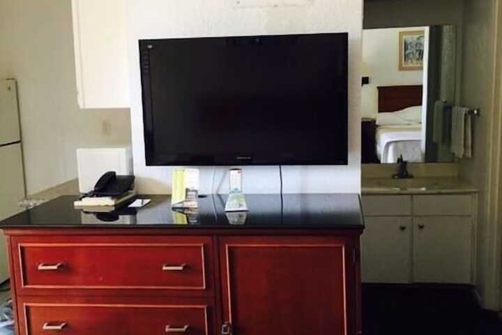 Room 20 of 47