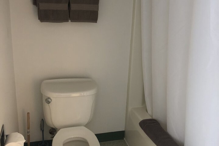 Room 14 of 21