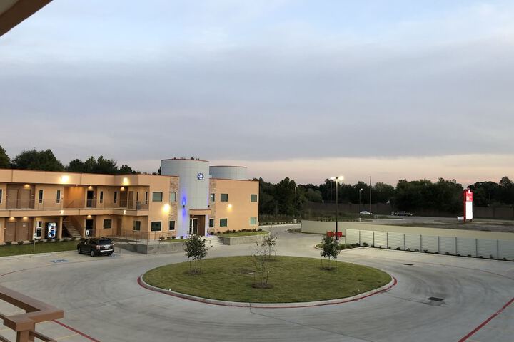 Hotel 2 of 9