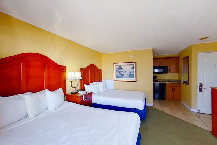 Room 36 of 106
