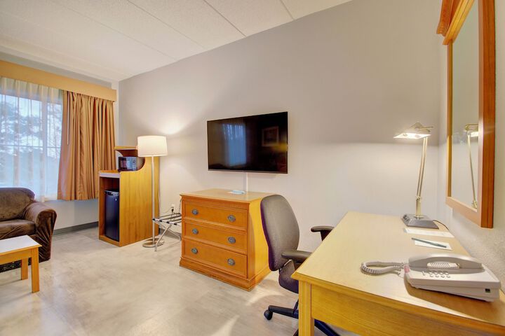 Room 63 of 84