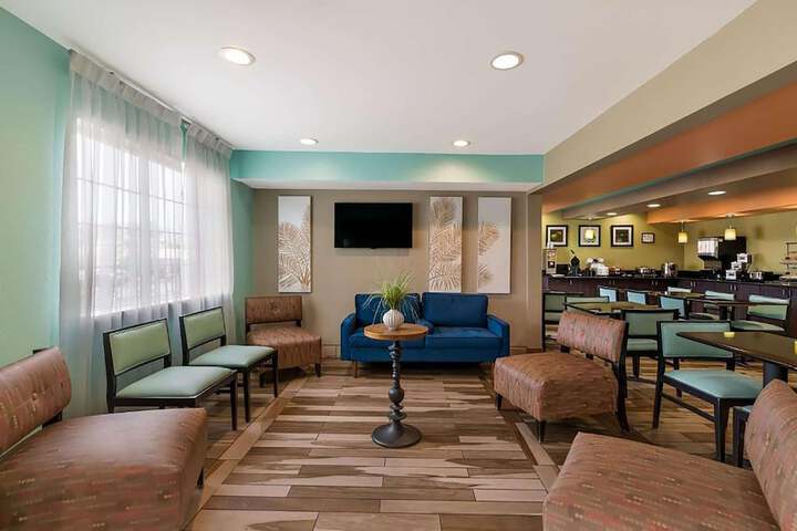 Hotel Interior 9 of 33