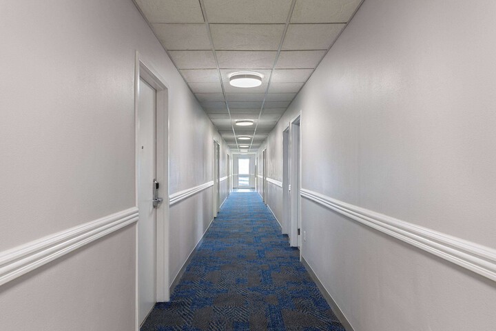 Room 5 of 17