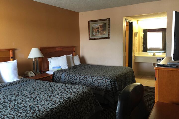 Room 36 of 39