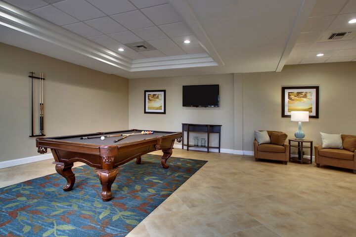 Room 16 of 40