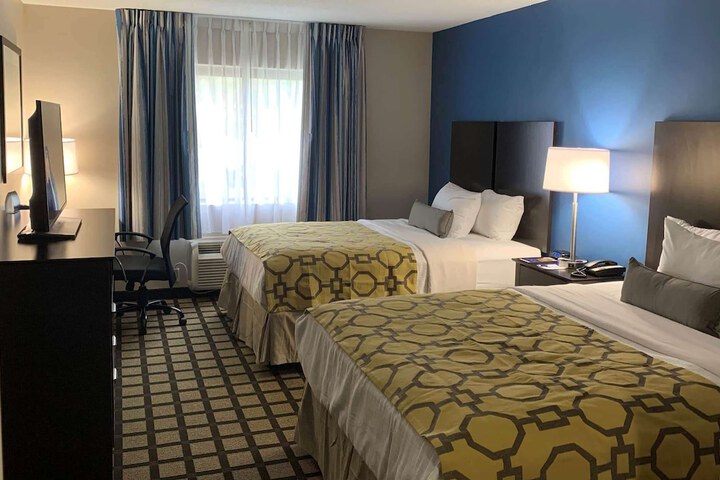 Room 16 of 33