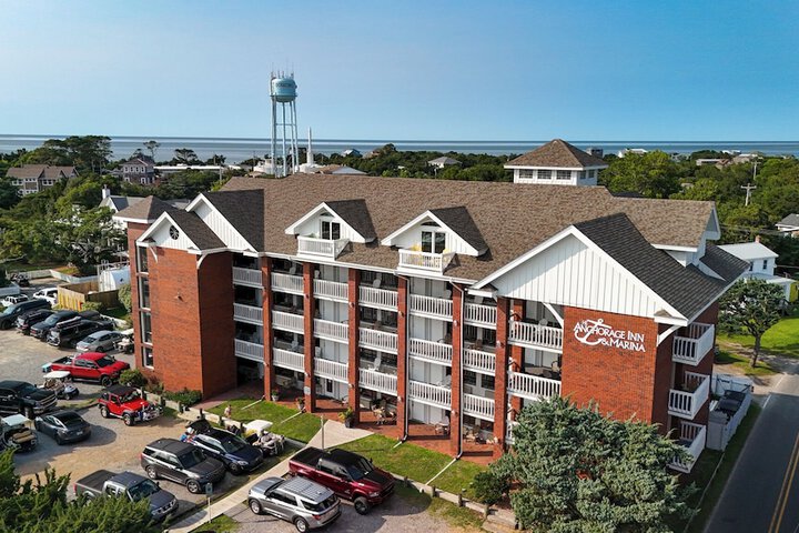 The Anchorage Inn and Marina