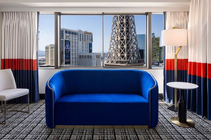 Room 51 of 126