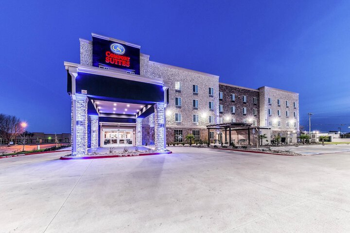 Hotel 5 of 43