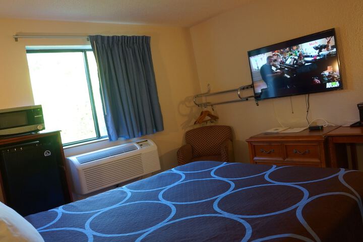 Room 29 of 43
