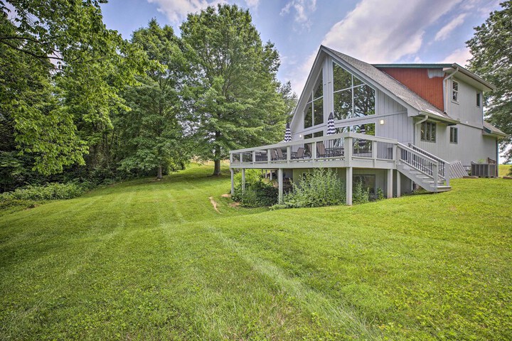 Lake Cumberland Home w / Deck + Water Access!