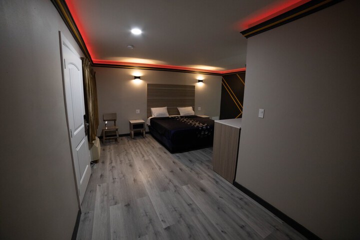 Room 19 of 20