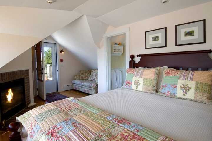 Room 48 of 63