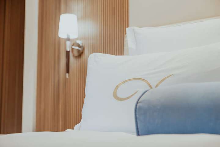Room 15 of 46
