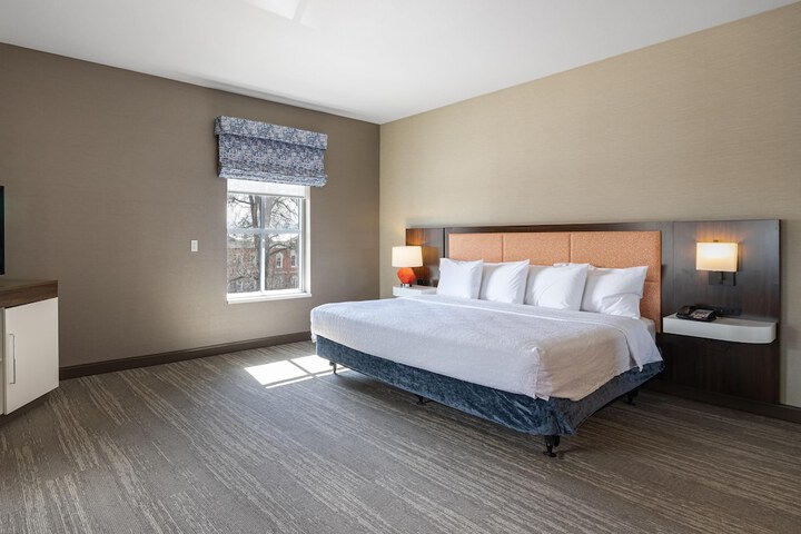 Hampton Inn & Suites Logan