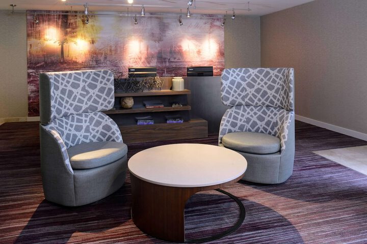 Hotel Interior 6 of 27